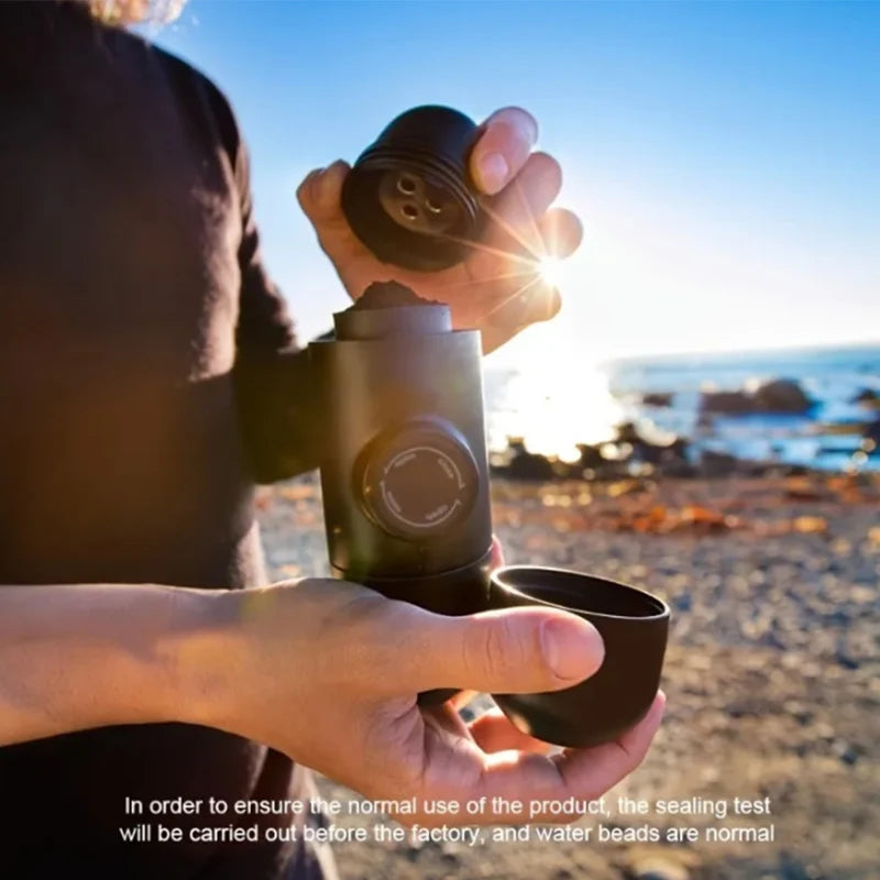 Travel Outdoor 140ml Espresso Coffee Maker Mini Hand Press Manual Coffee Machine Portable Capsule Coffee Maker Maker Ideal Gift
